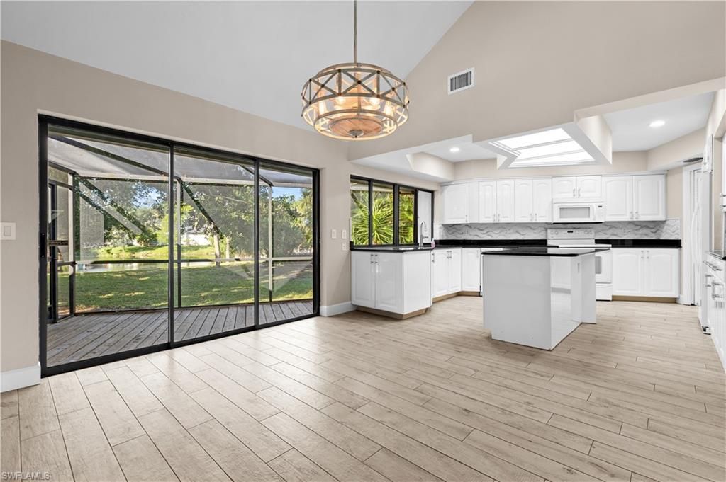 12331 Oak Brook Ct, Fort Myers, FL 33908 Photo