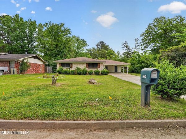 2174 Monaco Street, Jackson, MS 39204