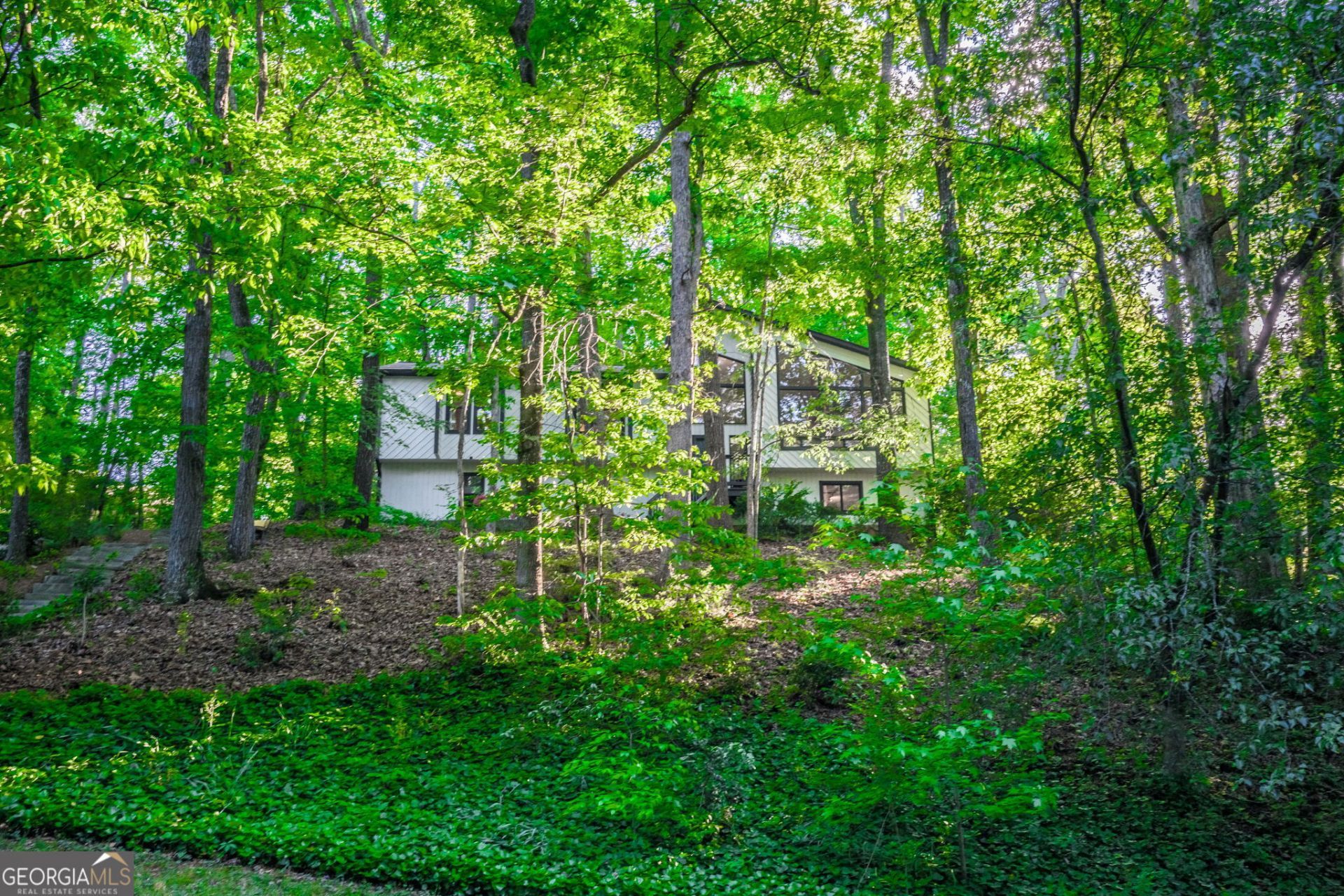 3921 Shoemaker Way, Marietta, GA 30062 Main Photo