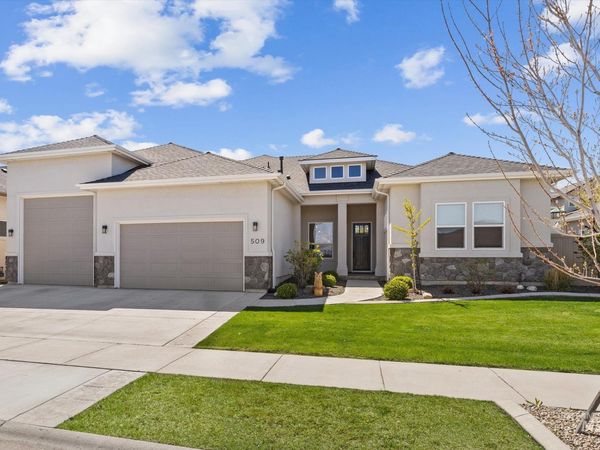509 E Pisa Dr, Meridian, ID 83642