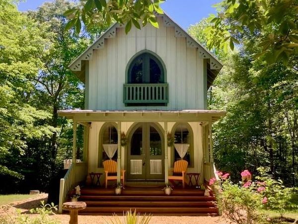 209 Broadway, IRVINGTON, VA 22480