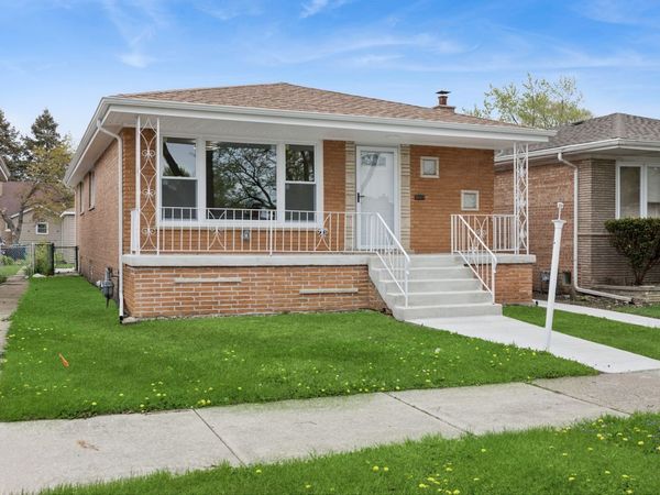 12621 S Wood Street , Calumet Park, IL 60827