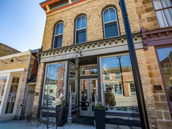 252 High Street, Mineral Point, WI 53565