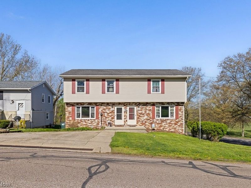 720-722 Newton Street, Barberton, OH 44203 Photo 2