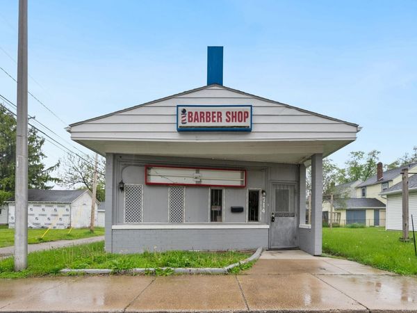 714 Oxford Street, Fort Wayne, IN 46806