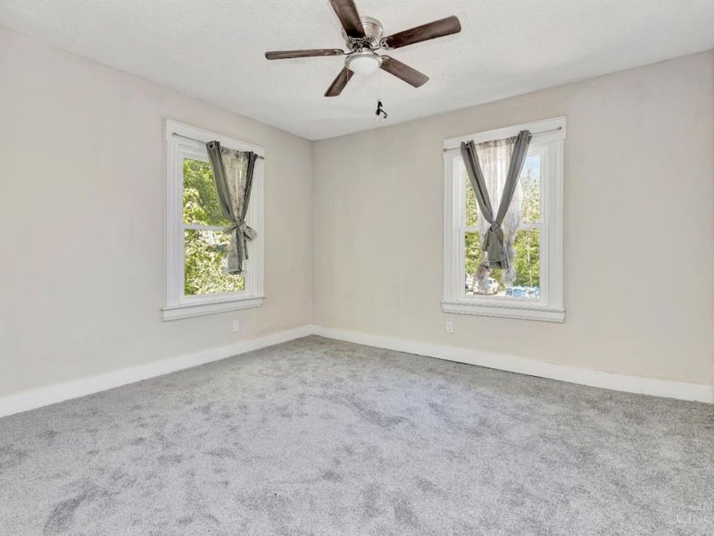 3673 Vine Street, Cincinnati, OH 45220 Photo 18