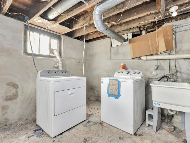 3673 Vine Street, Cincinnati, OH 45220 Photo 22