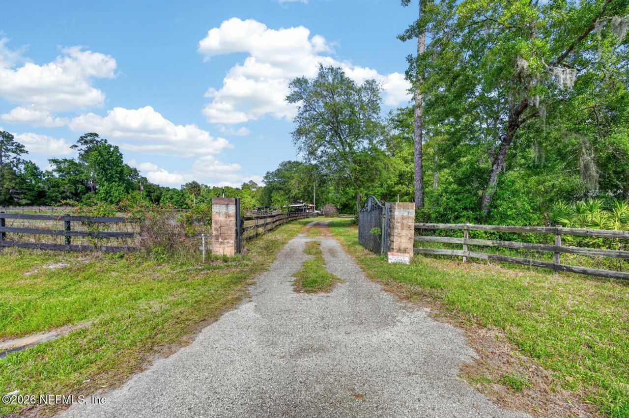 7310 State Road 207, Elkton, FL 32033 Photo