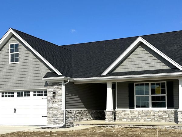 25264 E Sunset Maple Drive , Perrysburg, OH 43551