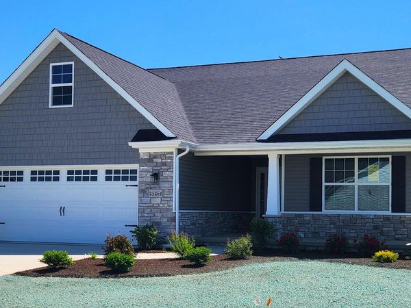 25264 E Sunset Maple Drive, Perrysburg, OH 43551