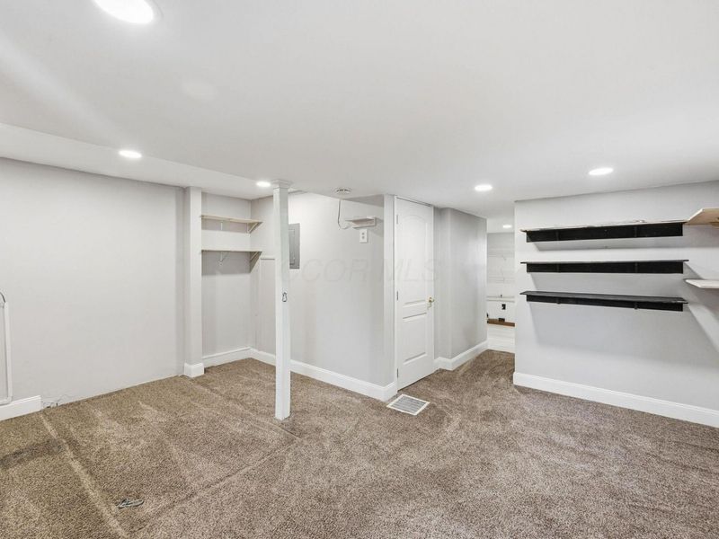 353 N Union Street, Delaware, OH 43015 Photo 17