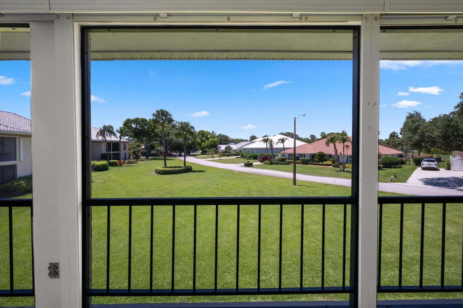 16 SE Turtle Creek Drive, Unit E, Tequesta, FL 33469 Photo