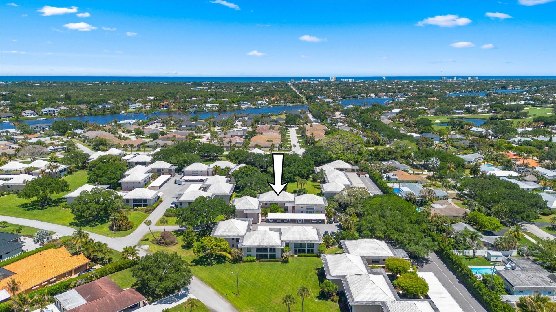 16 SE Turtle Creek Drive, Unit E, Tequesta, FL 33469 Photo