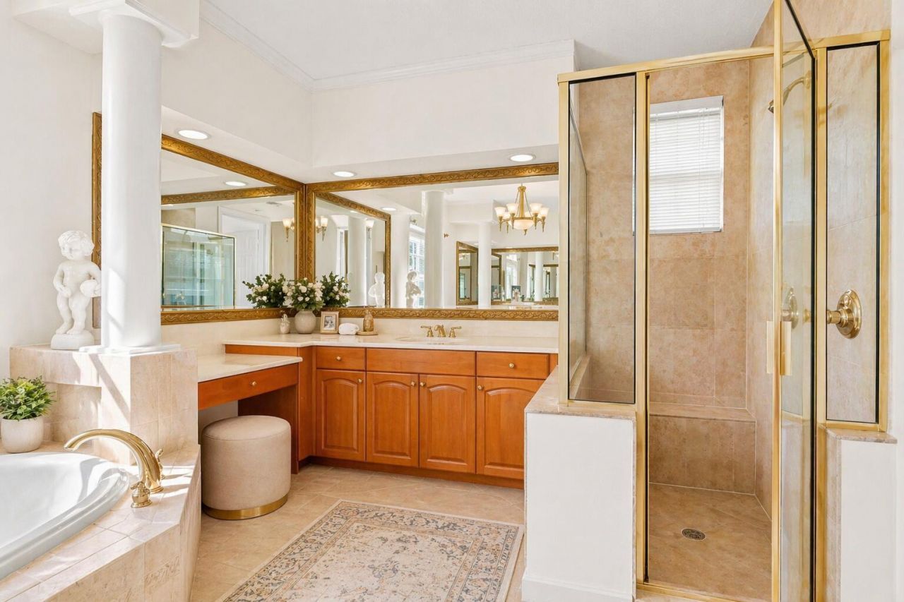 9905 Coronado Lake Drive, Boynton Beach, FL 33437 Photo