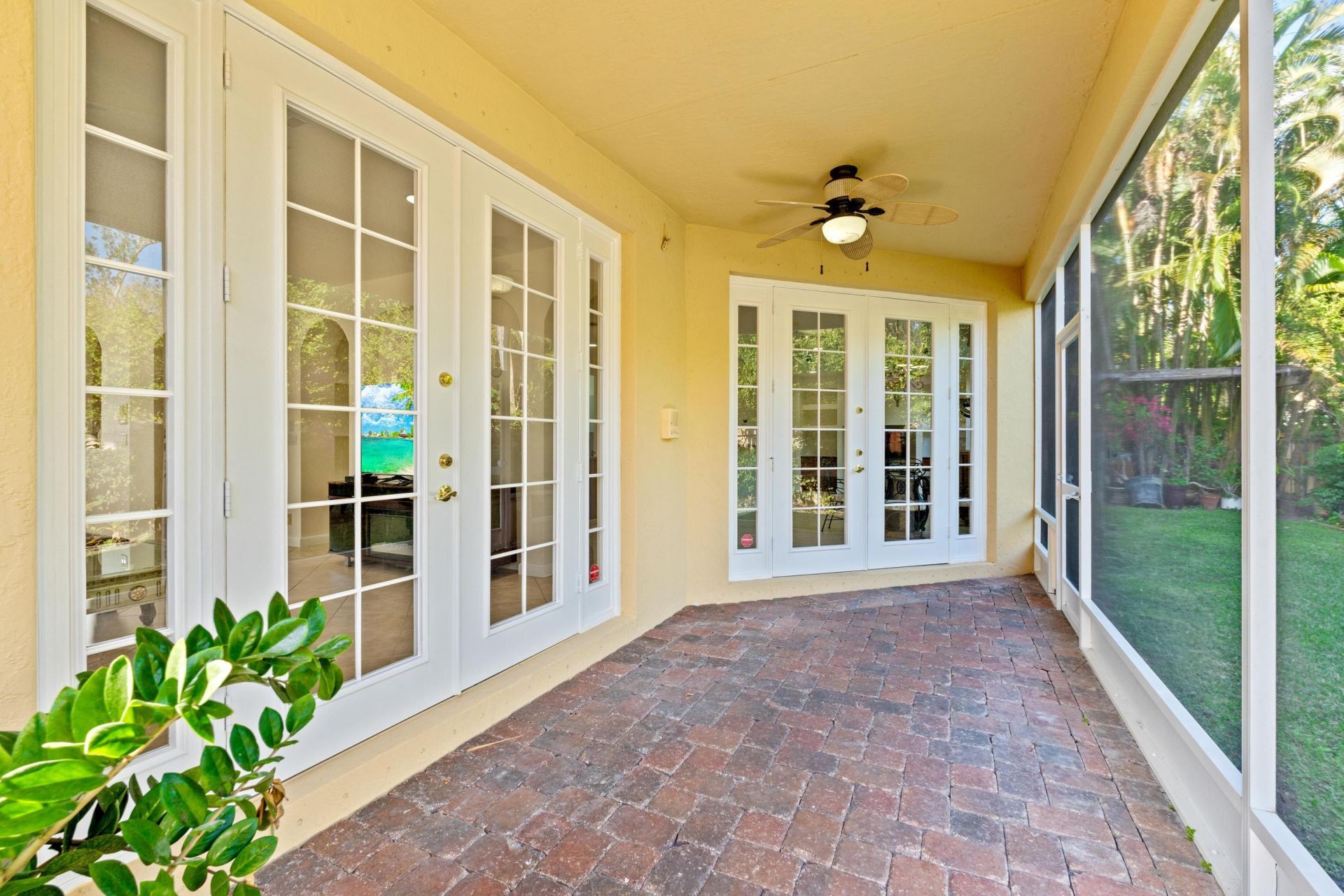 9905 Coronado Lake Drive, Boynton Beach, FL 33437 Photo