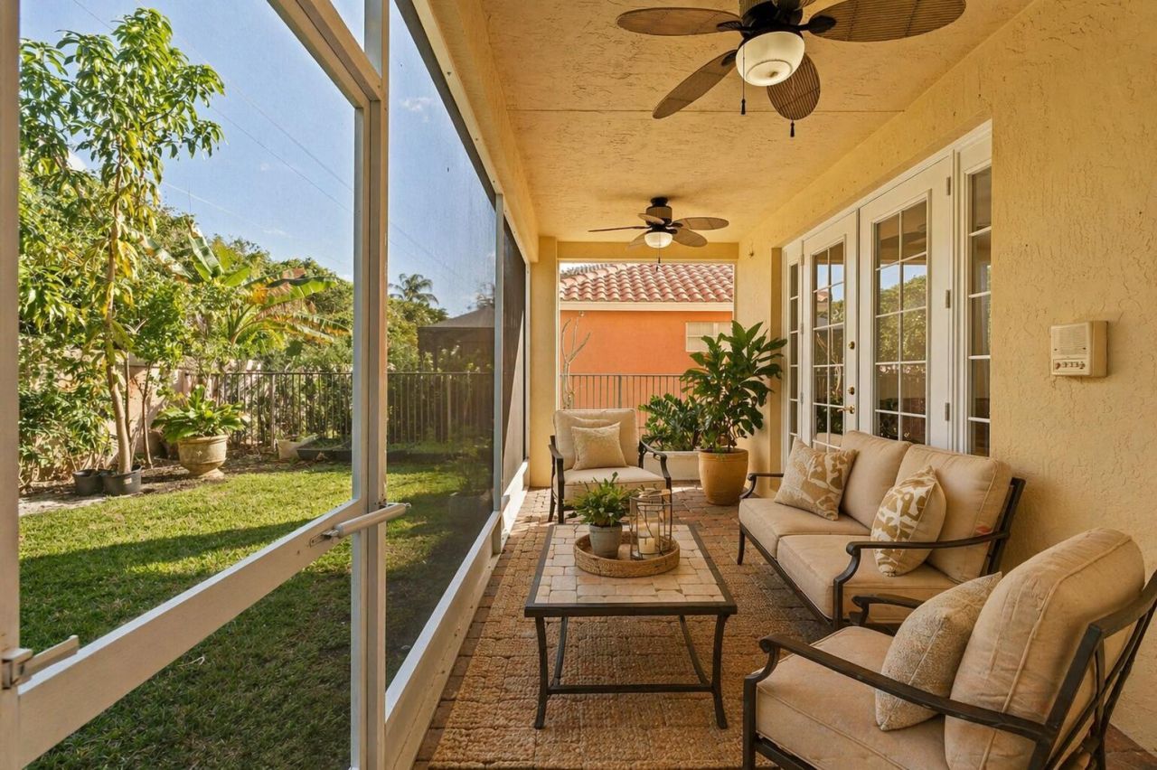 9905 Coronado Lake Drive, Boynton Beach, FL 33437 Photo