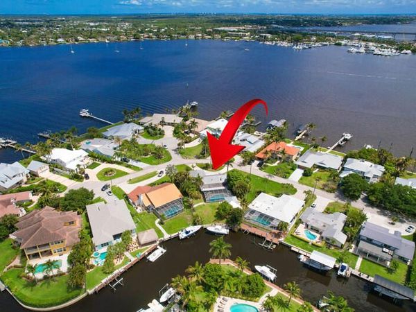 1209 SW Dyer Point Road, Palm City, FL 34990