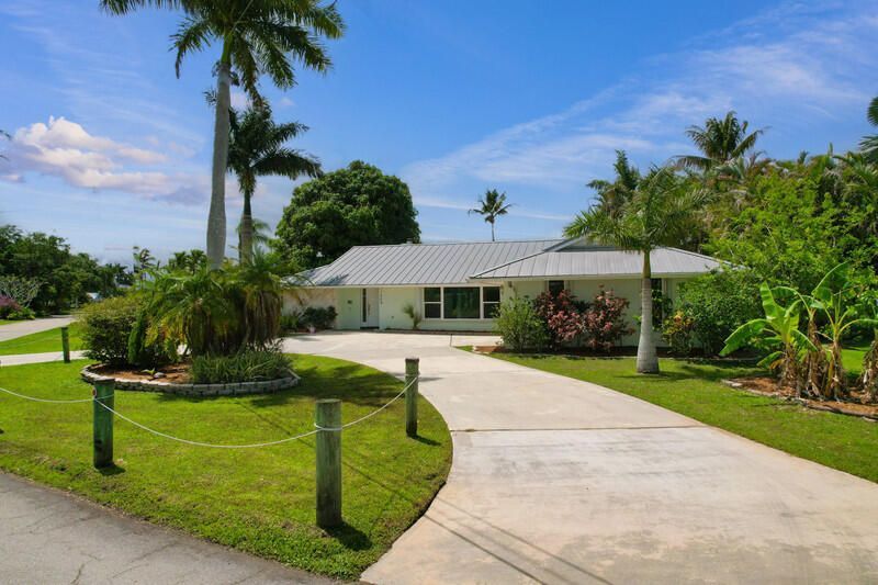 1209 SW Dyer Point Road, Palm City, FL 34990 Photo