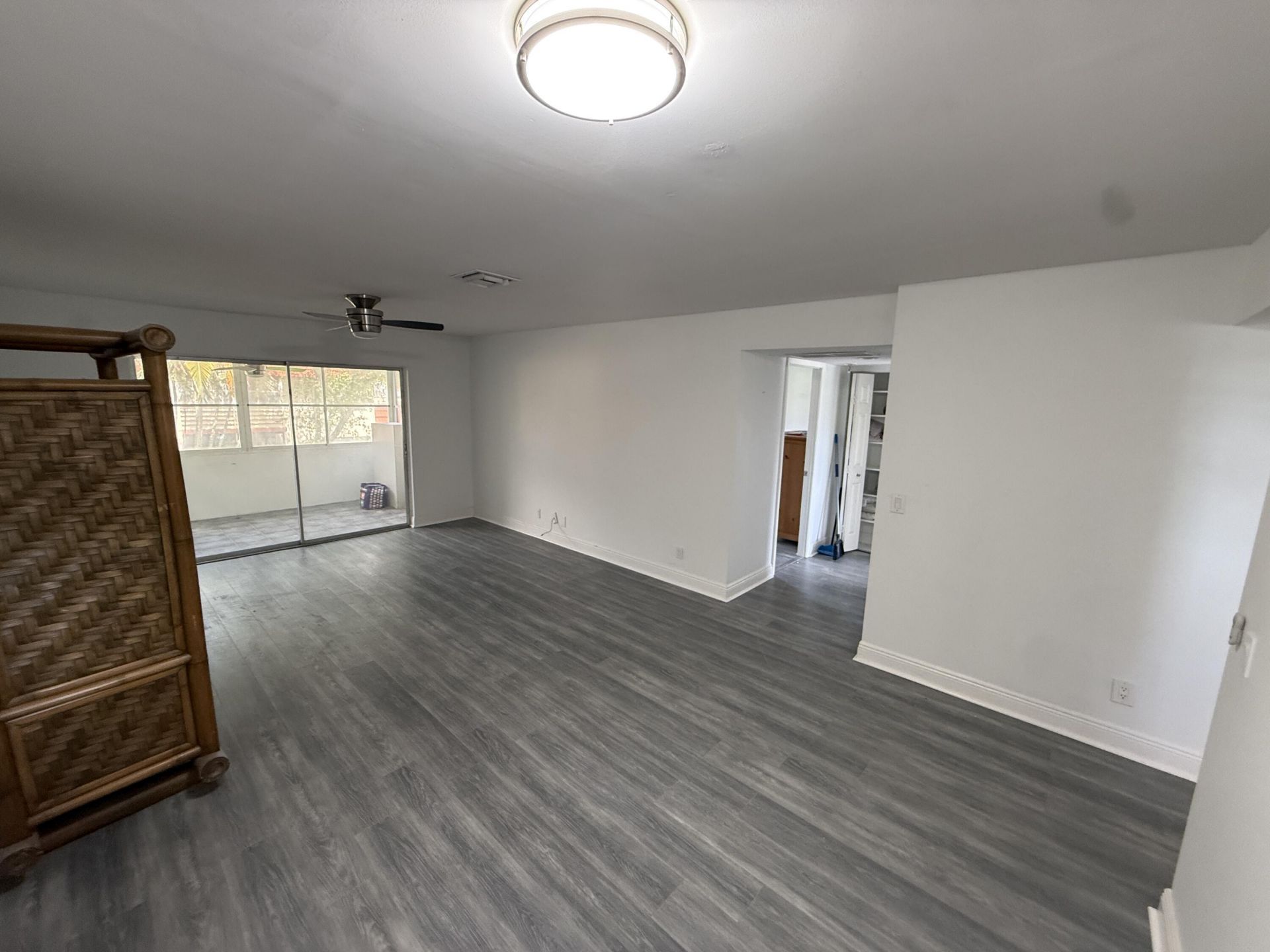 12009 Poinciana Boulevard, Unit 207, Royal Palm Beach, FL 33411 Photo