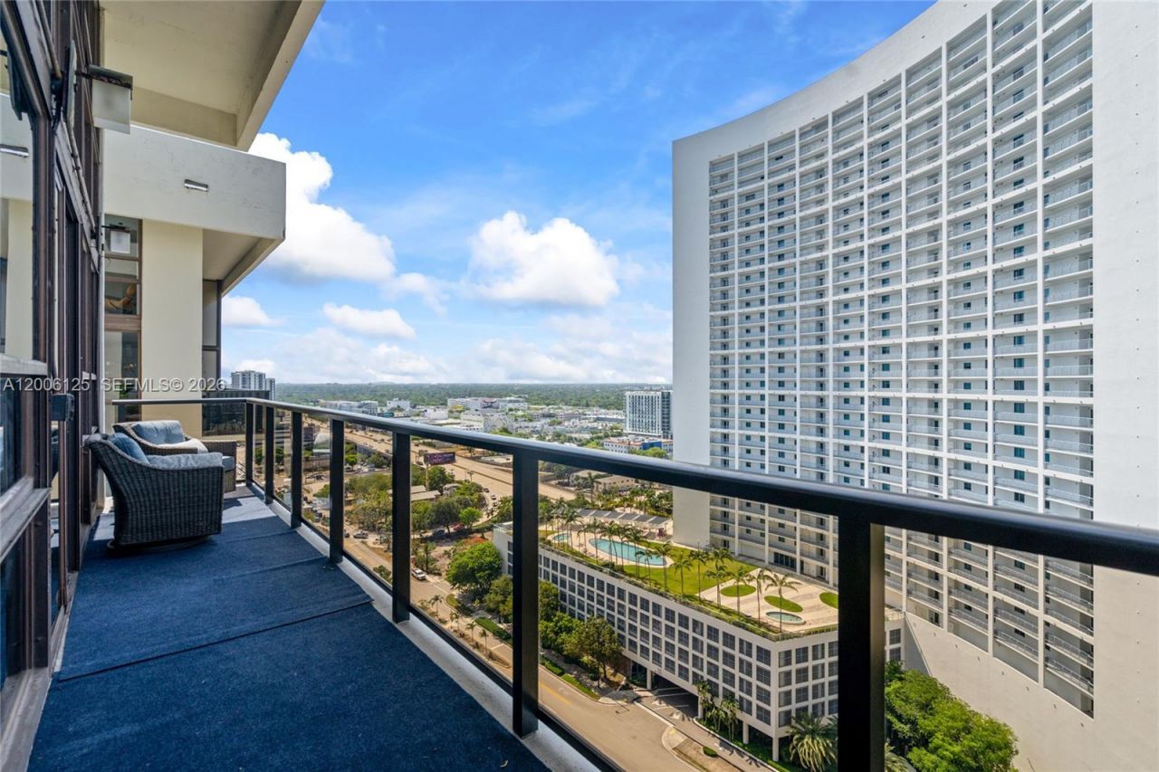 600 NE 36th St , Unit PH2, Miami, FL 33137 Photo
