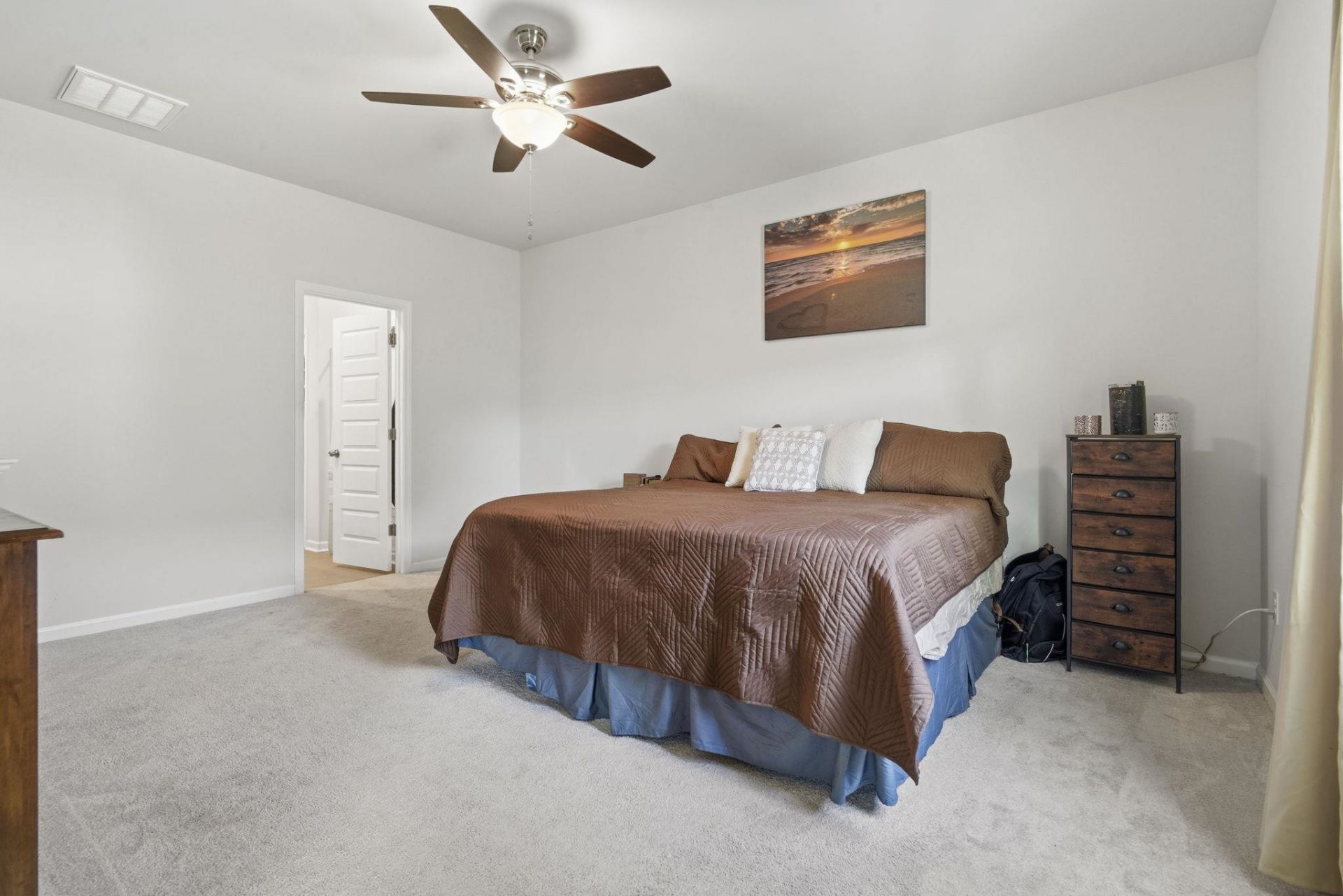 1100 Saltgrass Way Photo 14