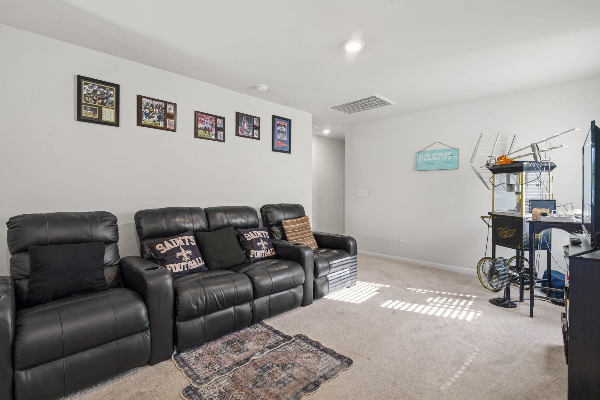 1100 Saltgrass Way Photo 18