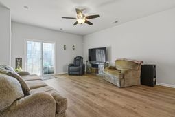 1100 Saltgrass Way photo 4