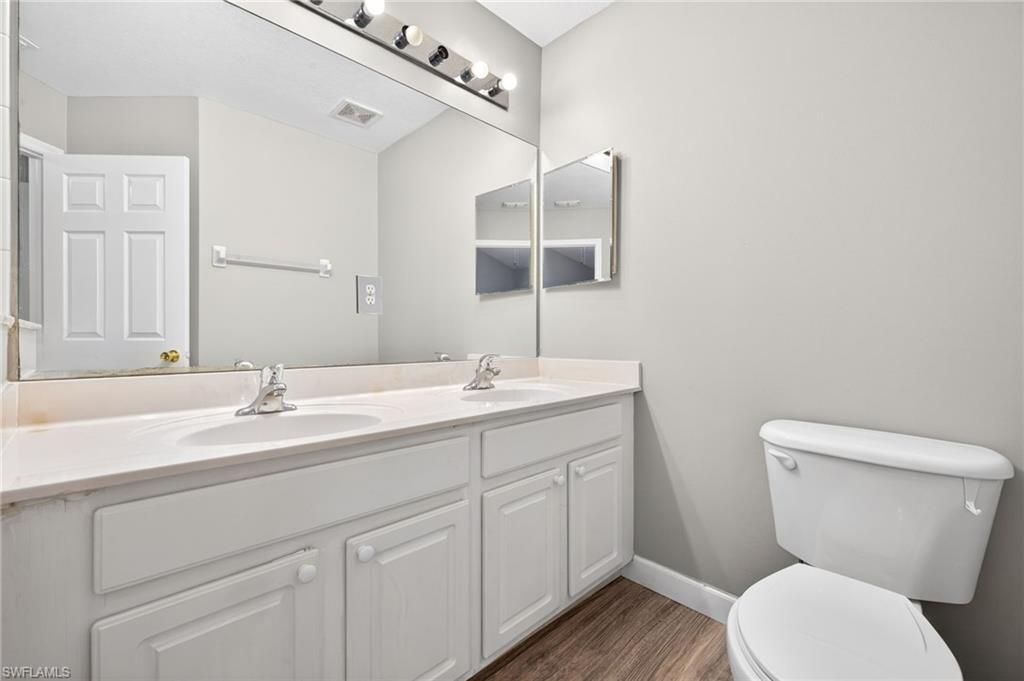 8289 Pacific Beach Dr , Fort Myers, FL 33966 Photo