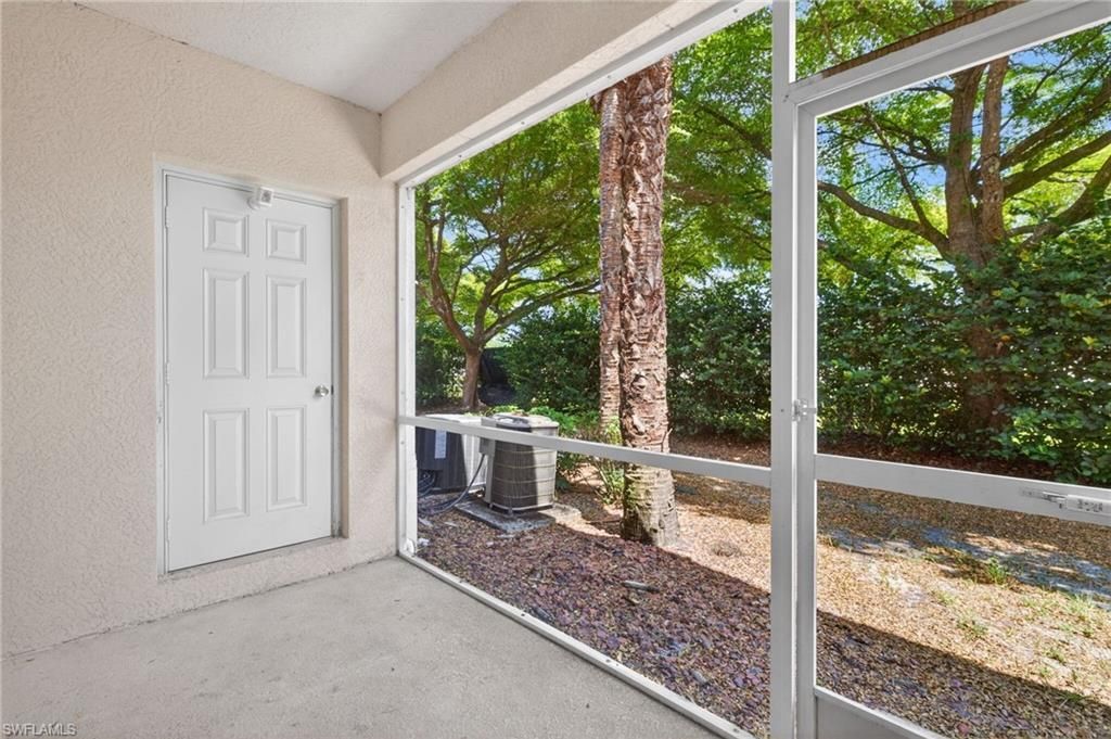 8289 Pacific Beach Dr , Fort Myers, FL 33966 Photo