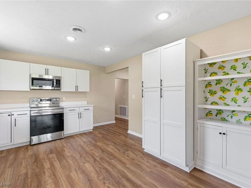 5411 W Heisley Road, Mentor, OH 44060 Photo 15