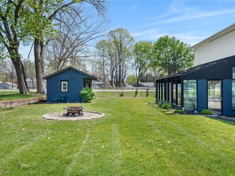 5411 W Heisley Road, Mentor, OH 44060 Photo 3