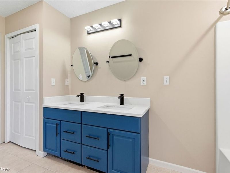 5411 W Heisley Road, Mentor, OH 44060 Photo 38