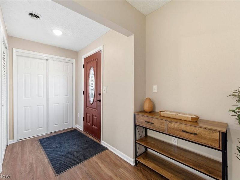 5411 W Heisley Road, Mentor, OH 44060 Photo 5