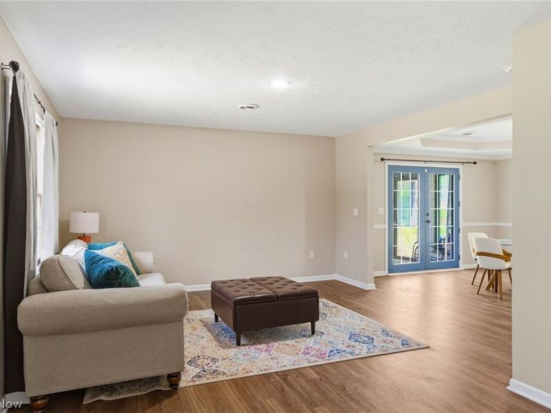 5411 W Heisley Road, Mentor, OH 44060 Photo 6