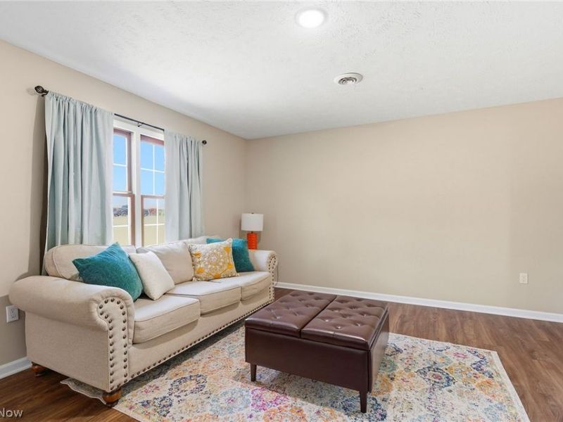 5411 W Heisley Road, Mentor, OH 44060 Photo 7