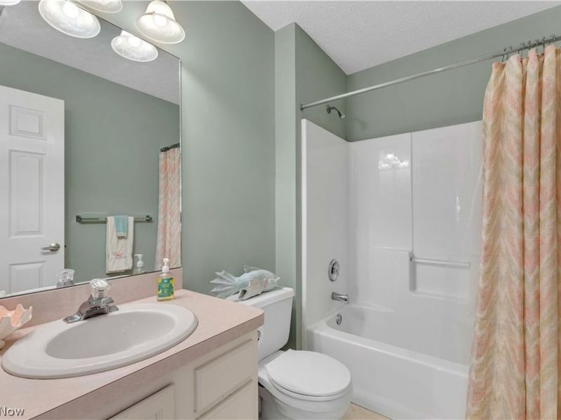 30331 Sugar Sand Lane, North Olmsted, OH 44070 Photo 24