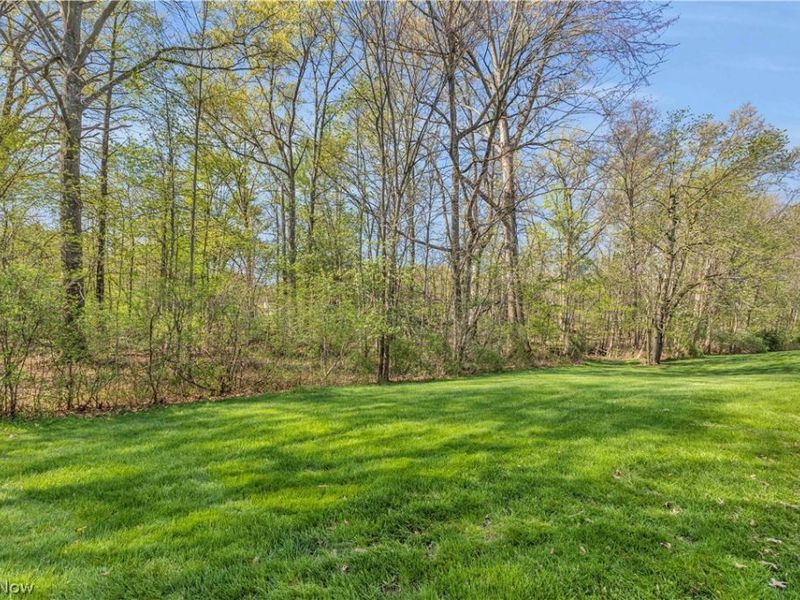 30331 Sugar Sand Lane, North Olmsted, OH 44070 Photo 35