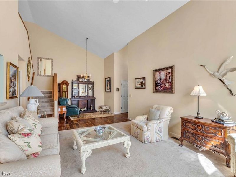 30331 Sugar Sand Lane, North Olmsted, OH 44070 Photo 8