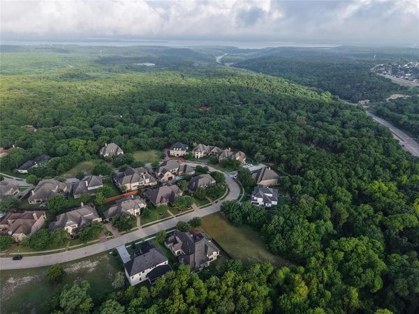 934 Beverly Circle, Cedar Hill, TX 75104