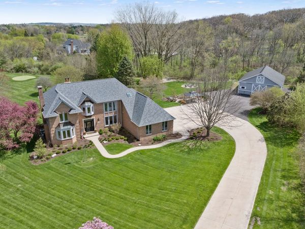 3N705 Roberts Road , Elburn, IL 60119