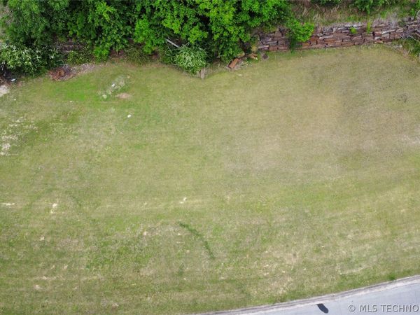 5117 E 78th Place , Tulsa, OK 74136