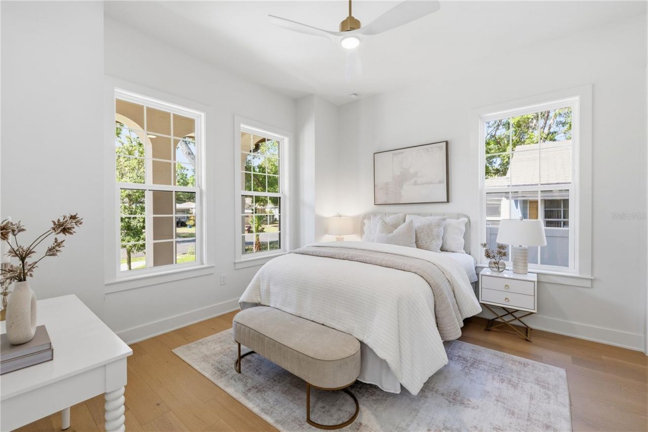 221 43rd Avenue N, Saint Petersburg, FL 33703 Photo