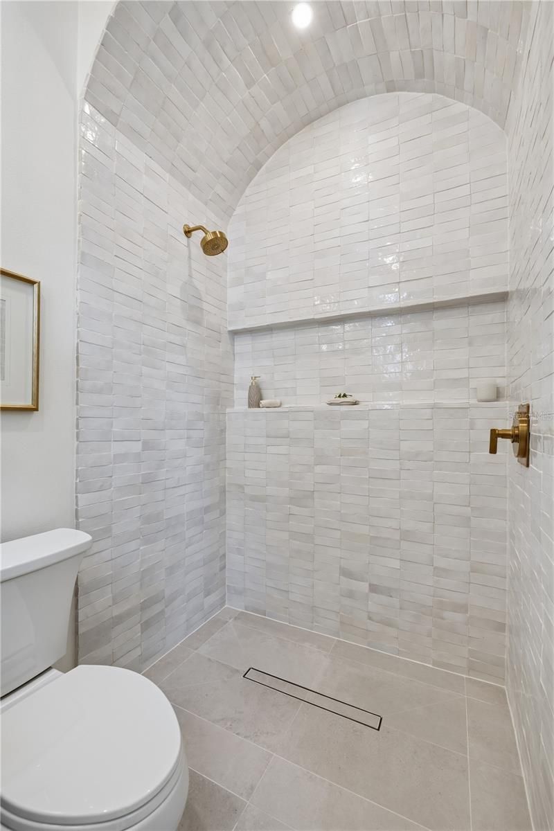 221 43rd Avenue N, Saint Petersburg, FL 33703 Photo