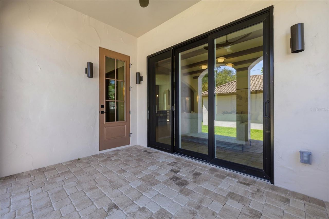221 43rd Avenue N, Saint Petersburg, FL 33703 Photo