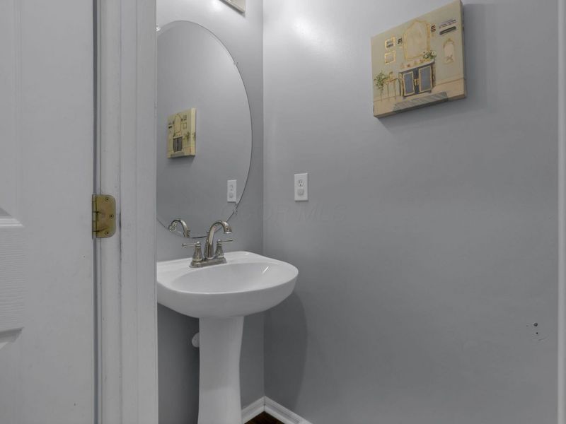 271 Oxford Oak Drive, Blacklick, OH 43004 Photo 18