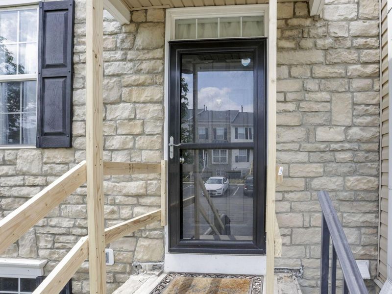 271 Oxford Oak Drive, Blacklick, OH 43004 Photo 6