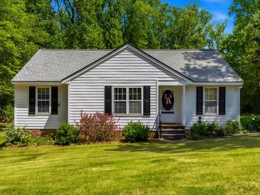 129 Bristol Court, Youngsville, NC 27596