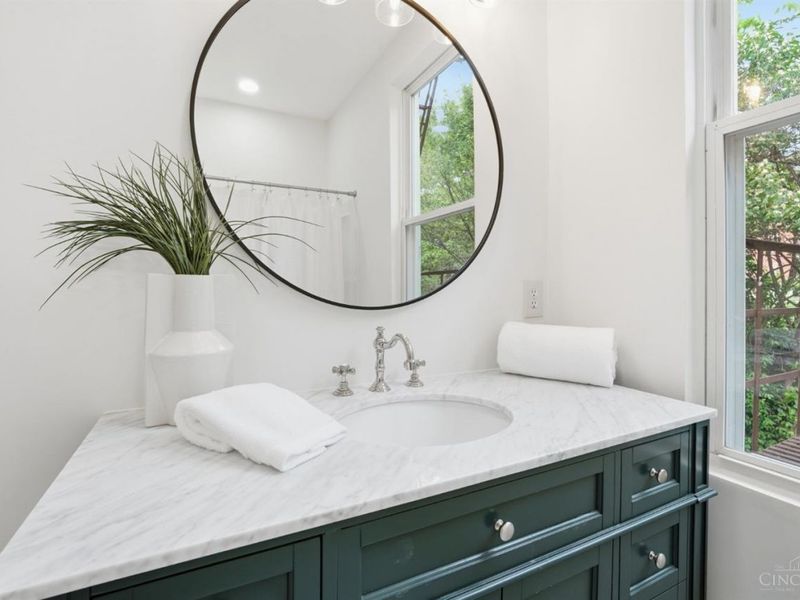 136 Dorchester Avenue, Cincinnati, OH 45219 Photo 15