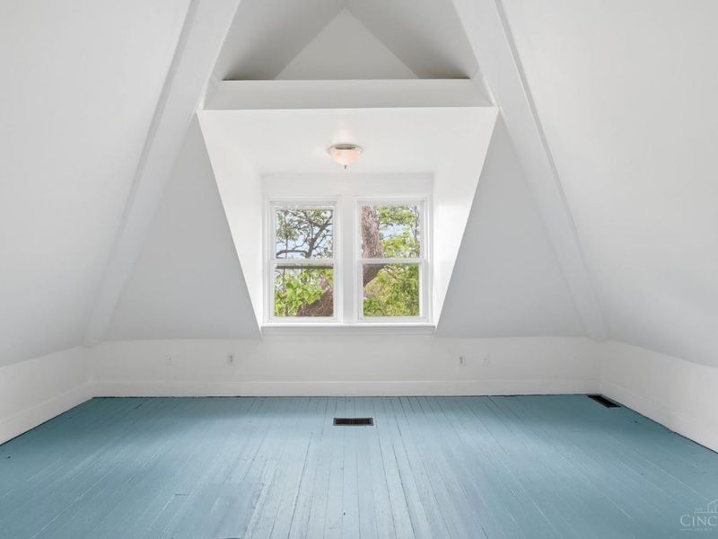 136 Dorchester Avenue, Cincinnati, OH 45219 Photo 23