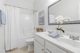 1000 Cochran Street Photo 65